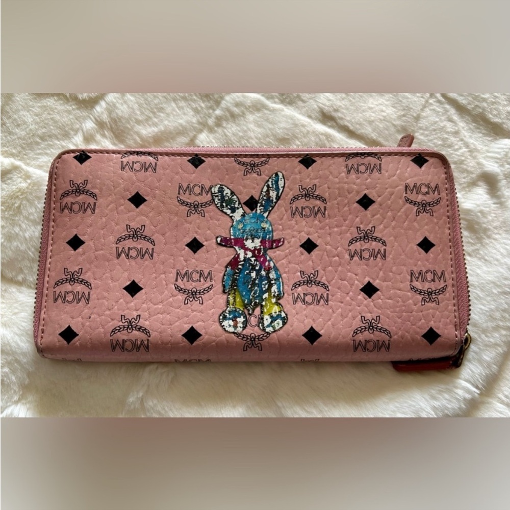 🐰💕MCM PINK BUNNY LONG WALLET 🐰 💕
